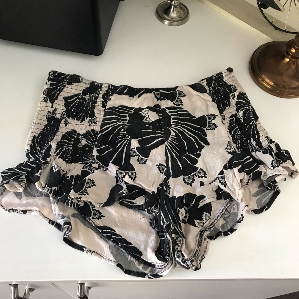 FREE PEOPLE SHORTS